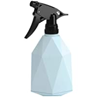 LVYIMAO Botella de agua con pulverizador- 600 ml- diseño geométrico- botella vacía de plástico para regar las flores…